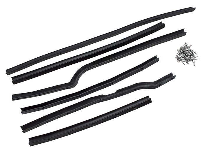 Series Front Door Seal Kit Rh