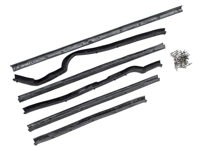 Series Front Door Seal Kit Rh