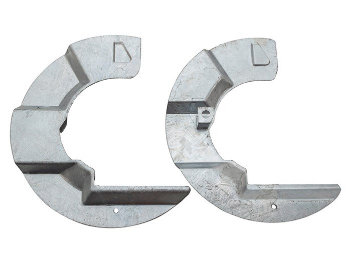Galvanised Front Brake Mud Shields – Defender LA930456 onwards (+1 more)
