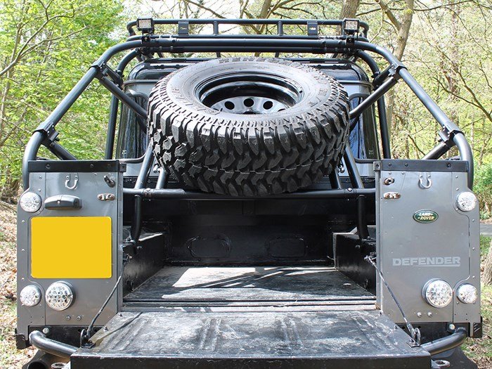 Safety Devices Lift-Up Spare Wheel Carrier – Defender 110 Double Cab 1983–2016