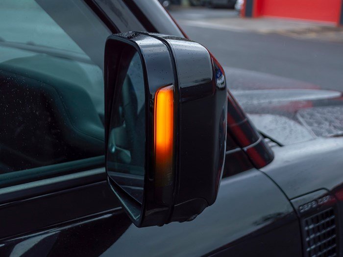 Dynamic Sweep LED Wing Mirror Indicator Lights – Defender 2020 onwards