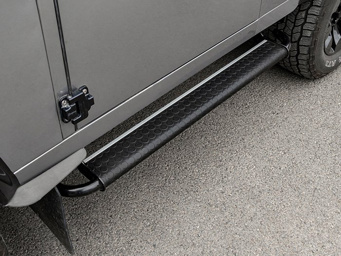Side Steps – Defender 90