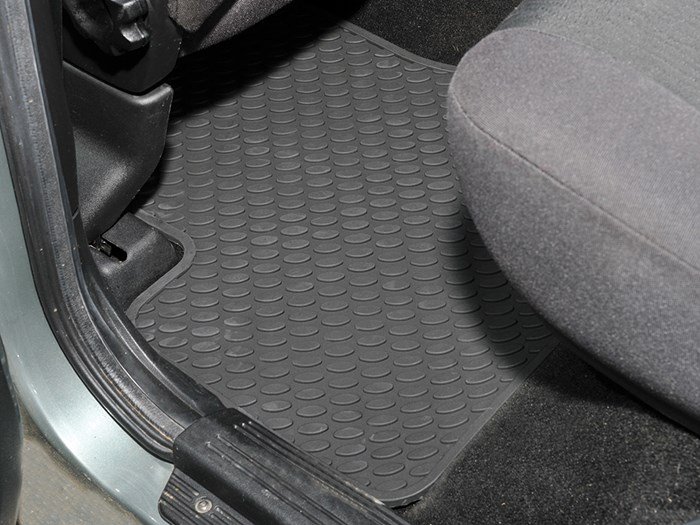 Rubber Mat Set Rear F/Lander 1997+ – Freelander 1