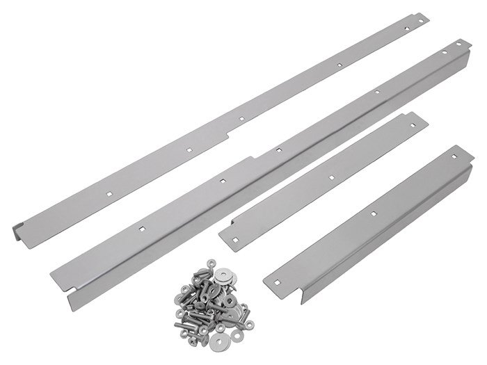 Brushed Stainless Steel Front & 2nd Row Door Threshers – Defender 1983–2016 (+1 more)