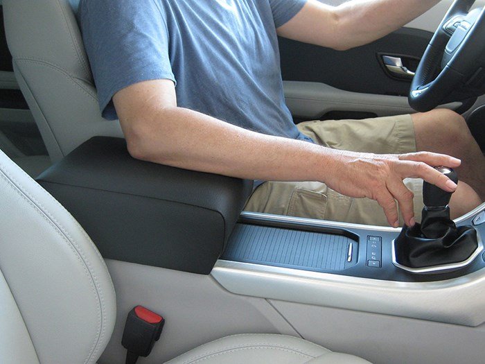 Armrest Evoque Ebony – Range Rover Evoque 2012–2018