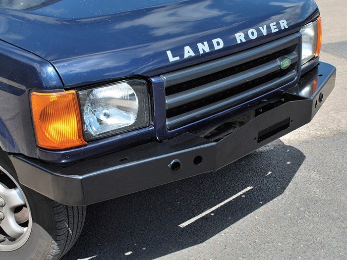 Heavy-Duty Steel Winch Bumper – Discovery 2