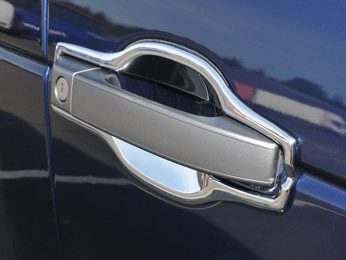 Door Handle Surround – Range Rover 2002–2012