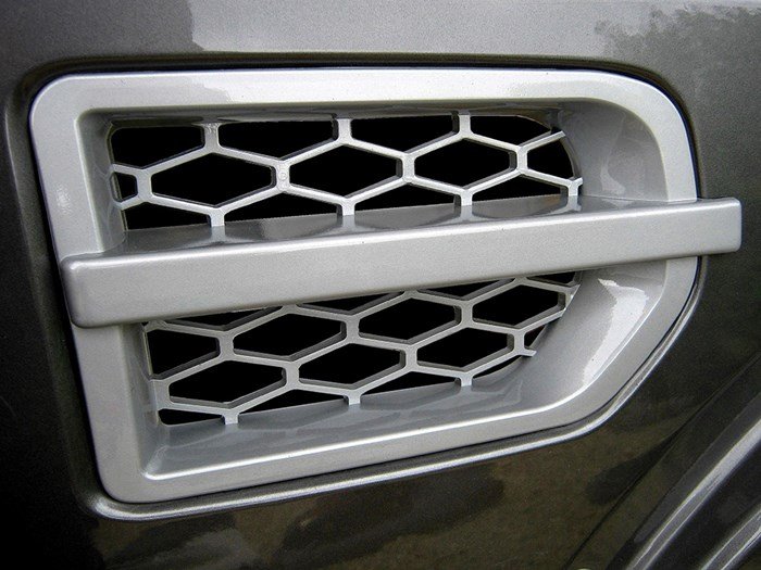 Side Vent Trim – Discovery 3