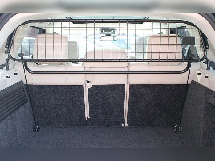 Dog Guard (Upper Only) R/R 2013 > – Range Rover 2013–2022 excludes vehicles with executive rear seats