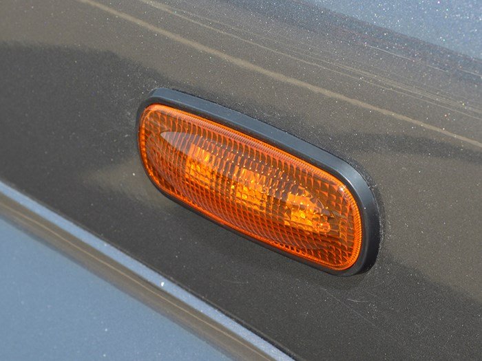 LED Side Indicator Lights – Defender Td5 2016