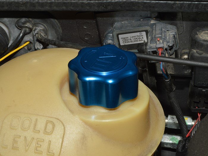 Expansion Bottle Cap – Defender Td5 2016 (+1 more)