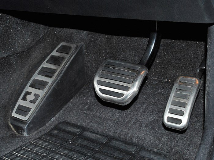 Pedal Kit – Discovery 3 (+1 more)