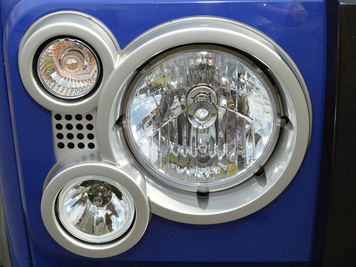 Crystal Halogen Headlight – Defender (+2 more)