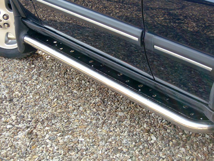 Side Steps – Discovery 2