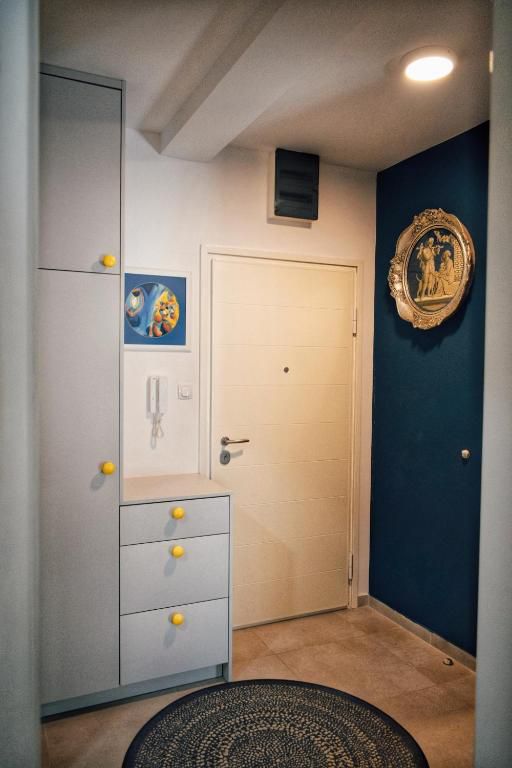 The Impressive Apartment - 4