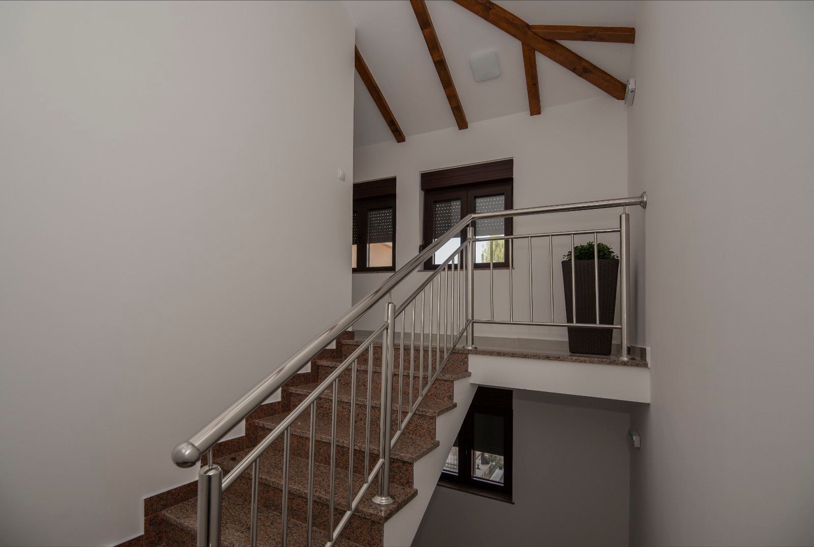 Apartmani Guesthouse Miljas - 4