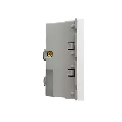 UR-P602W