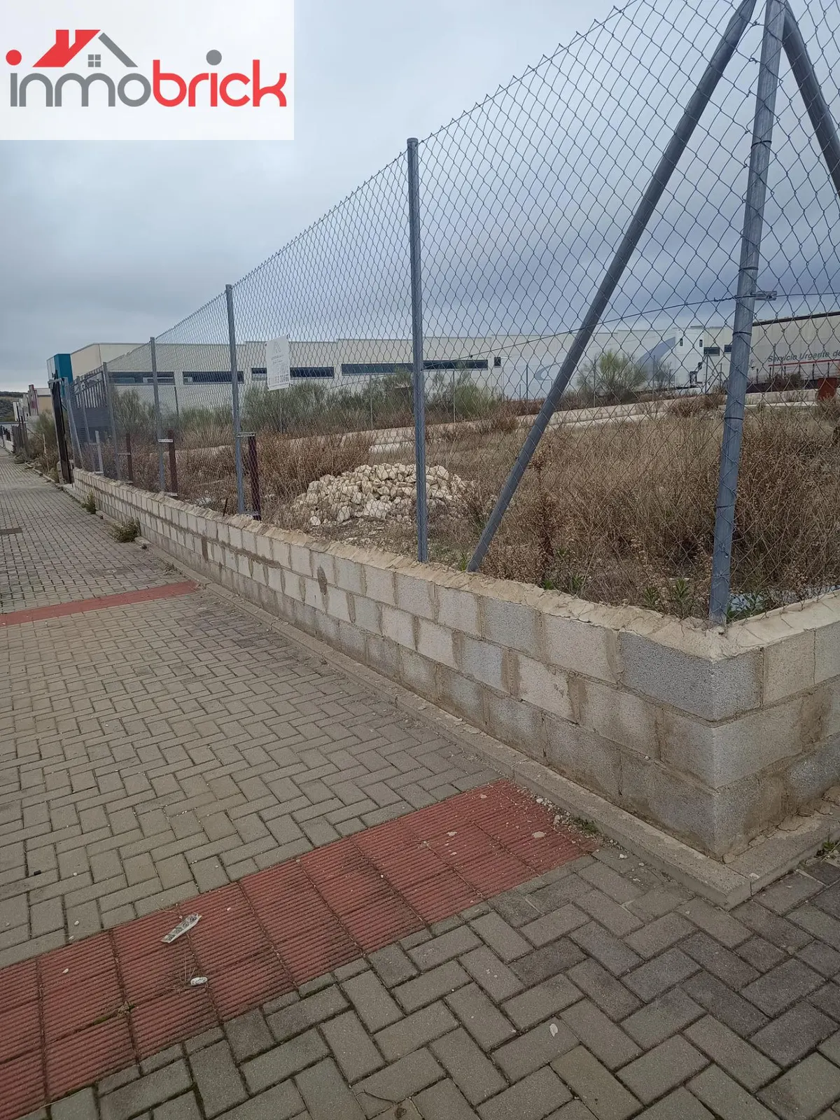 Industrial-land en venta en poligono principe felipe