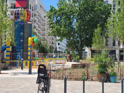 voie piétonne conduisant à la Communale à Saint-Ouen-sur-Seine