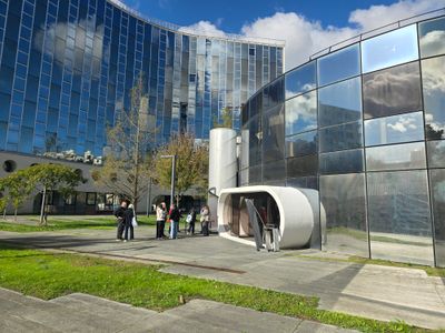 Rotonde d'Oscar Niemeyer à Fontenay-sous-bois, mutation d'immeubles de bureaux en logements
