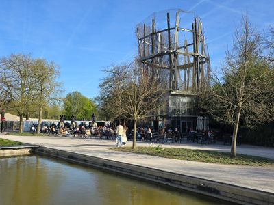 Le Jardin des Géants à la Madeleine, à côté de Lille, tout en poésie