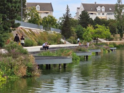 Parc du Lac des Mares Dimanche à Noisy-le-Grand, au pied du RER A