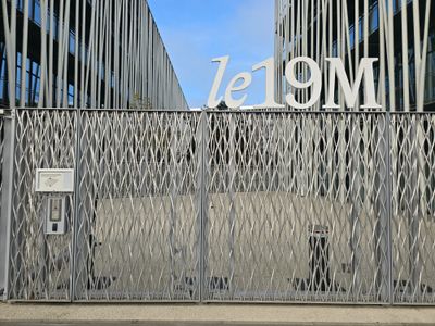 CHANEL porte d'Aubervilliers