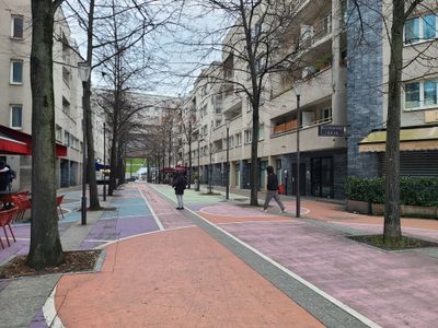voie piétonne Henri Desgrange transformée par un projet artistique