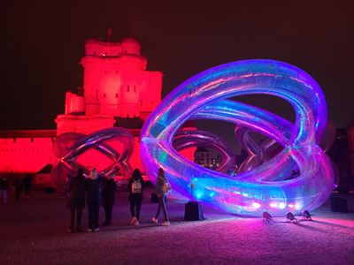 Oeuvres lumineuses au chateau de Vincennes